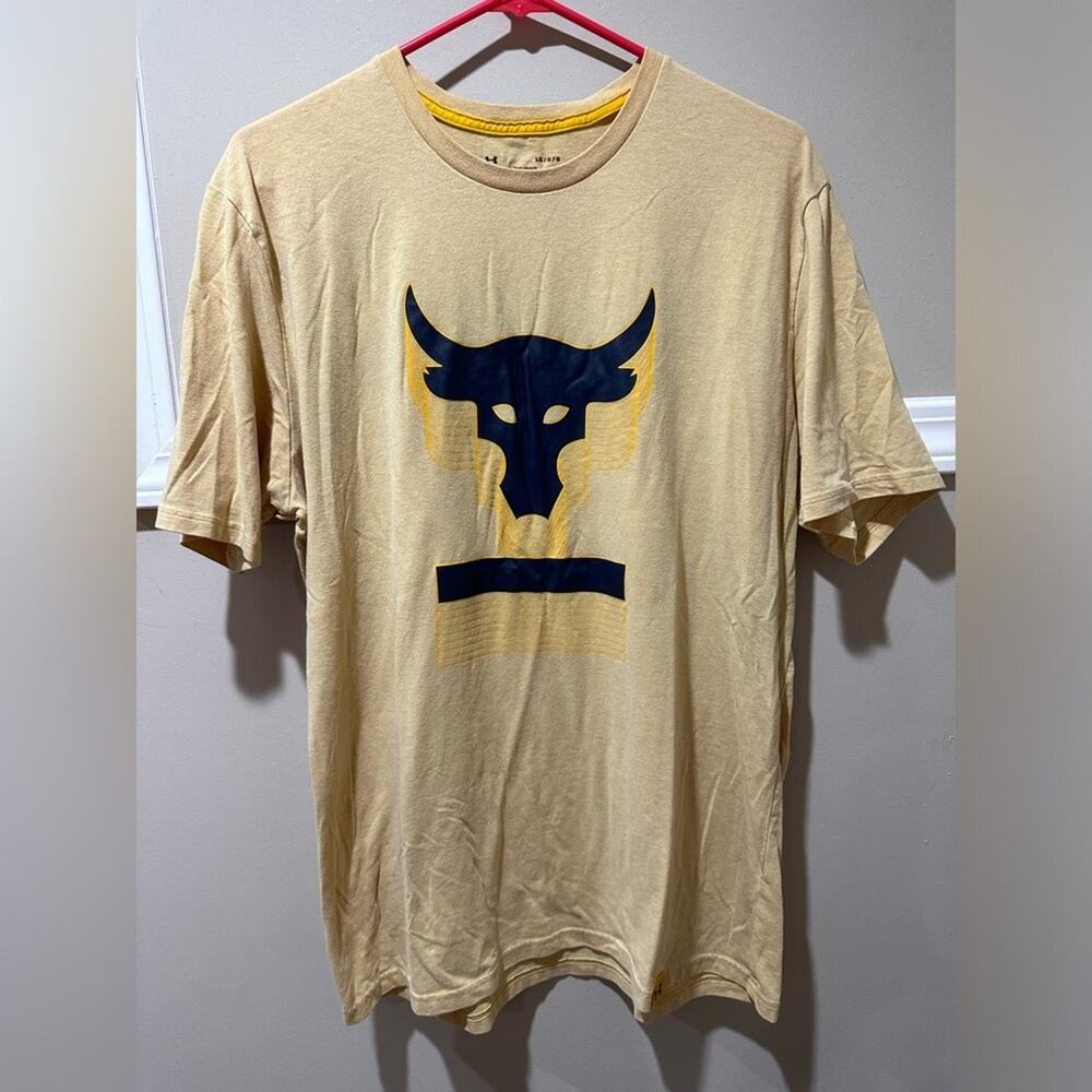 Under armour‎ T-shirt
